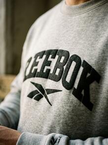 Reebok كنزة رياضية كلاسيكية للرجال رمادية - Ligt Grey - مشاهدة 7
