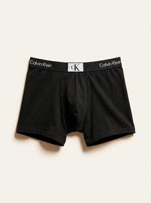 Calvin Klein CK UNDERWEAR Men's Comfortable Lightweight Durable Weekend Training Daily 000NB3529A-UB1 - Black - View 2