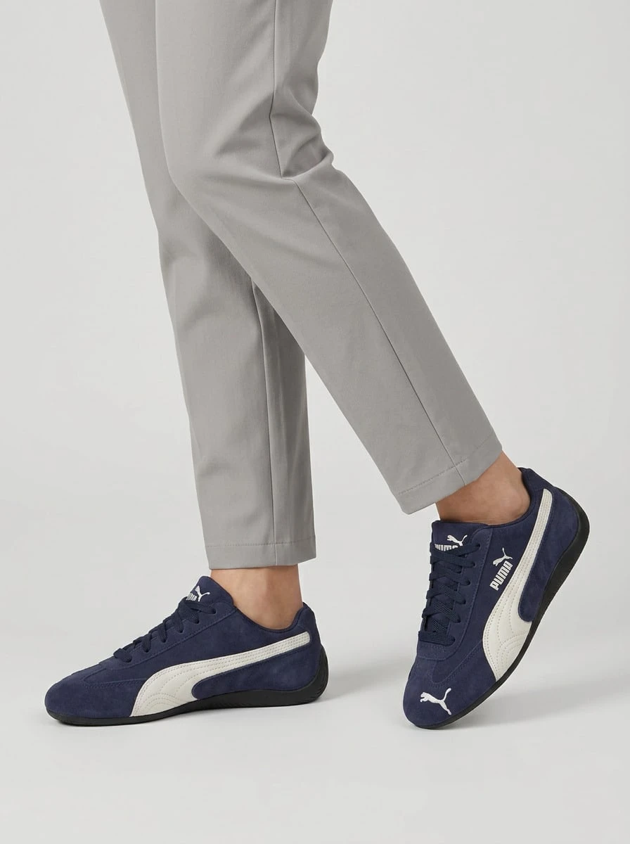 حذاء رياضي كاجوال يونيسكس سبيدكات أو جي بلون أزرق نافي/أبيض دافئ 398846 - Navy Blue and White - مشاهدة 1