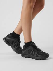 Salomon أحذية رياضية كاجوال للنساء XT-Whisper المتطورة باللون الأسود L47762000 - Black/Black/Asphalt - مشاهدة 1