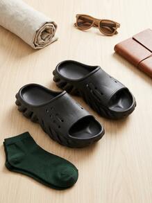 Crocs ECHO CLOG Men's Clogs Anti-Slip Soft Cushioned Casual Daily Weekend 208170-001 - Black - View 3