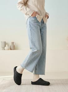 Crocs الشباشب الكلاسيكية متعددة الاستخدامات باللون الأسود CR203600 - الأسود - مشاهدة 4