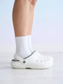 Crocs كلوغ نسائي كلاسيكي أبيض مبطن 203591 - أبيض/رمادي - مشاهدة 2