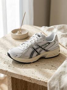 Asics GEL-Kayano 女款運動鞋 經典日常休閒款 1201A256-118 - 白雲灰 - 查看 1