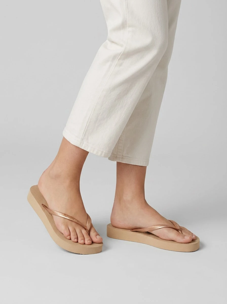 Havaianas Slim Flatform Women's Flip-Flops Gold 4144537 - Golden - View 1