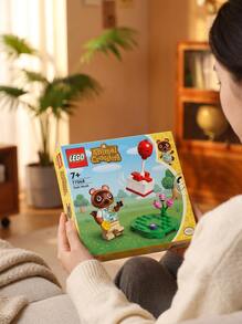 LEGO Animal Crossing™ ® Tom Nook And Flying Present Kids 6Years+ 30731 - Multicolor - View 2