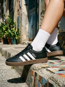CoreBlack/CloudWhite/Gum