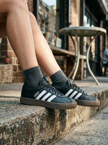CoreBlack/CloudWhite/Gum