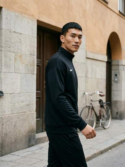 Nike Men's Sports Jackets Warm Adjustable Comfortable Hiking Daily Training Black FD7681-010