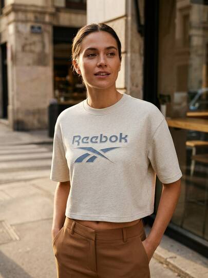 Reebok Women Sports Tees & Tanks Moisture-Wicking Breathable Classic Fit Weekend Training Casual Beige IC8094