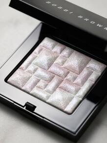 Bobbi Brown Mini Highlighting Powder Pink Glow 3 G – Highlighter, Illuminating, For Women, Pink Glow, Light-Reflecting Pearls, Suitable For Daily Makeup - Pink Glow - View 3