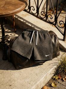 Nike شورت رياضي قابل للتنفس ناعم سريع الجفاف رياضي عطلة نهاية الأسبوع صيفي أسود IB1243-010 - الأسود - مشاهدة 3
