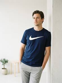 Nike قميص رجالي Dri-Fit بشعار Swoosh - أزرق نيلي - أزرق بحري - مشاهدة 6