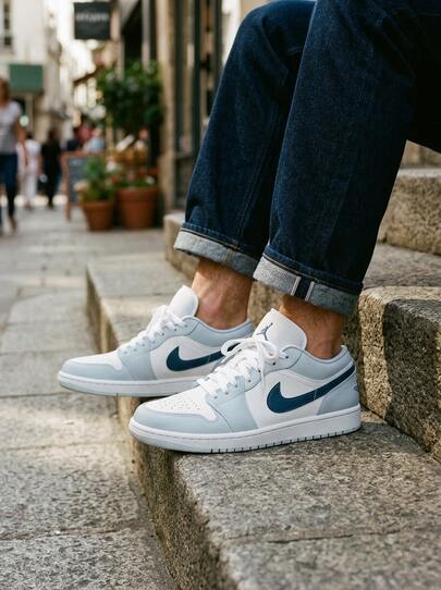 Nike Air Jordan 1 Men's Casual Athletic Shoes Snug Fit Padded Breathable School Office Shopping White 553558-400