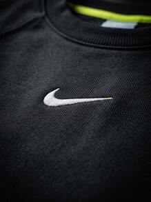 Nike بلوزة رجالية بياقة مستديرة لون أسود - الأسود - مشاهدة 6