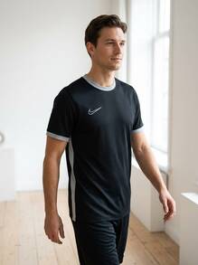 Nike Men's Sports Tees & Tanks Durable Comfortable Versatile Home School Gym Black FZ9754-010 - Black - View 1