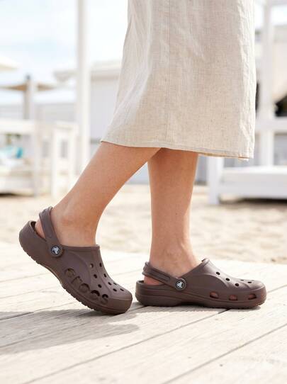 Crocs صنادل رياضية للنساء مرنة مريحة قابلة للتنفس كاجوال للاستخدام اليومي وعطلة نهاية الأسبوع 10126-0LF