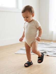 Nike Kawa Slide Baby Slippers Durable Lightweight Quick-Dry Weekend Beach Summer BV1094-001 - Black/White - View 4