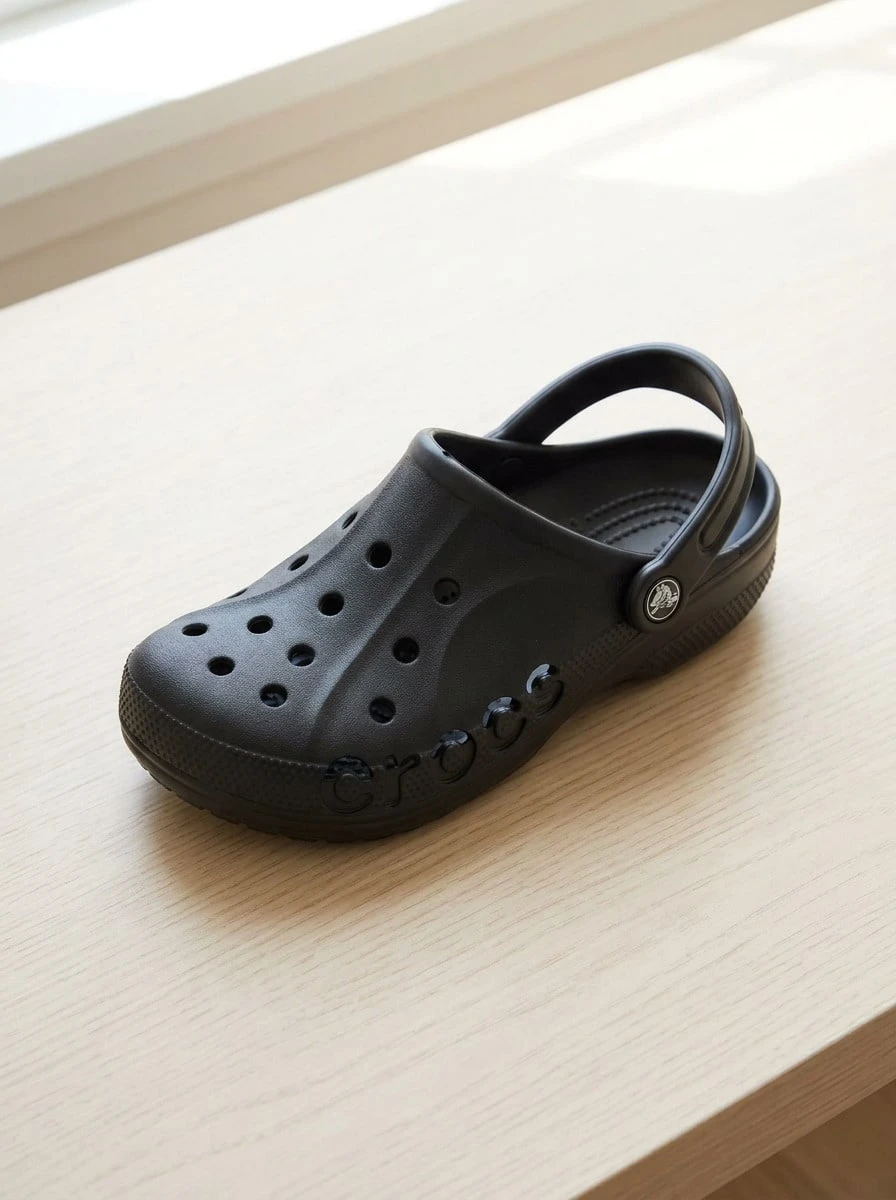 Crocs CLASSIC LINED CLOG Men's Sport Sandals Durable Cushioned Quick-Dry Beach Casual Daily 10126-001 - Black - View 1