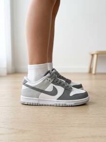 Nike Kids Sneakers Versatile Modern Anti-Slip Daily Gym Commuting IQ0804-102 - Light Grey - View 2