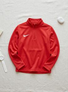 Nike Young Boys Sweatshirts Soft Fleece-Lined Warm Sports Commuting Weekend Red FD7591-657 - Red - View 2