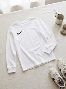 Nike Young Boys Activewear Lightweight Durable Soft Weekend Travel Commuting White BV6740-100 - White - View 2