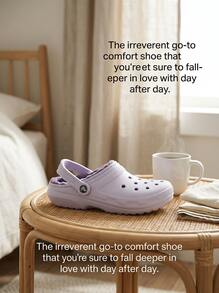 Crocs كلاسيك كلوج نسائي ناعم مانع للانزلاق مرن للشاطئ والاستخدام اليومي الكاجوال 203591-5PU - ضباب الموف - مشاهدة 4