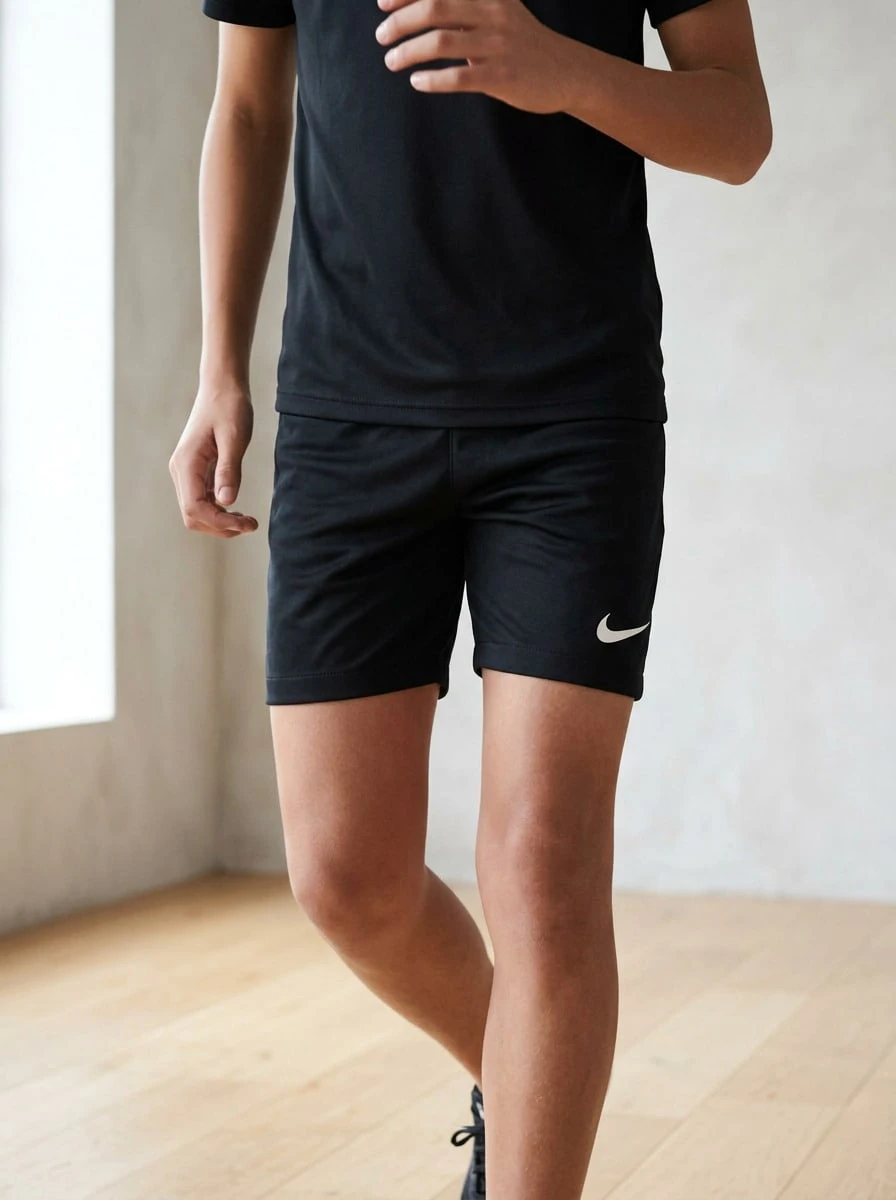 Nike Teen Boys Shorts Comfortable Versatile Lightweight Weekend Training Casual Black DR0968-010 - Black - View 1