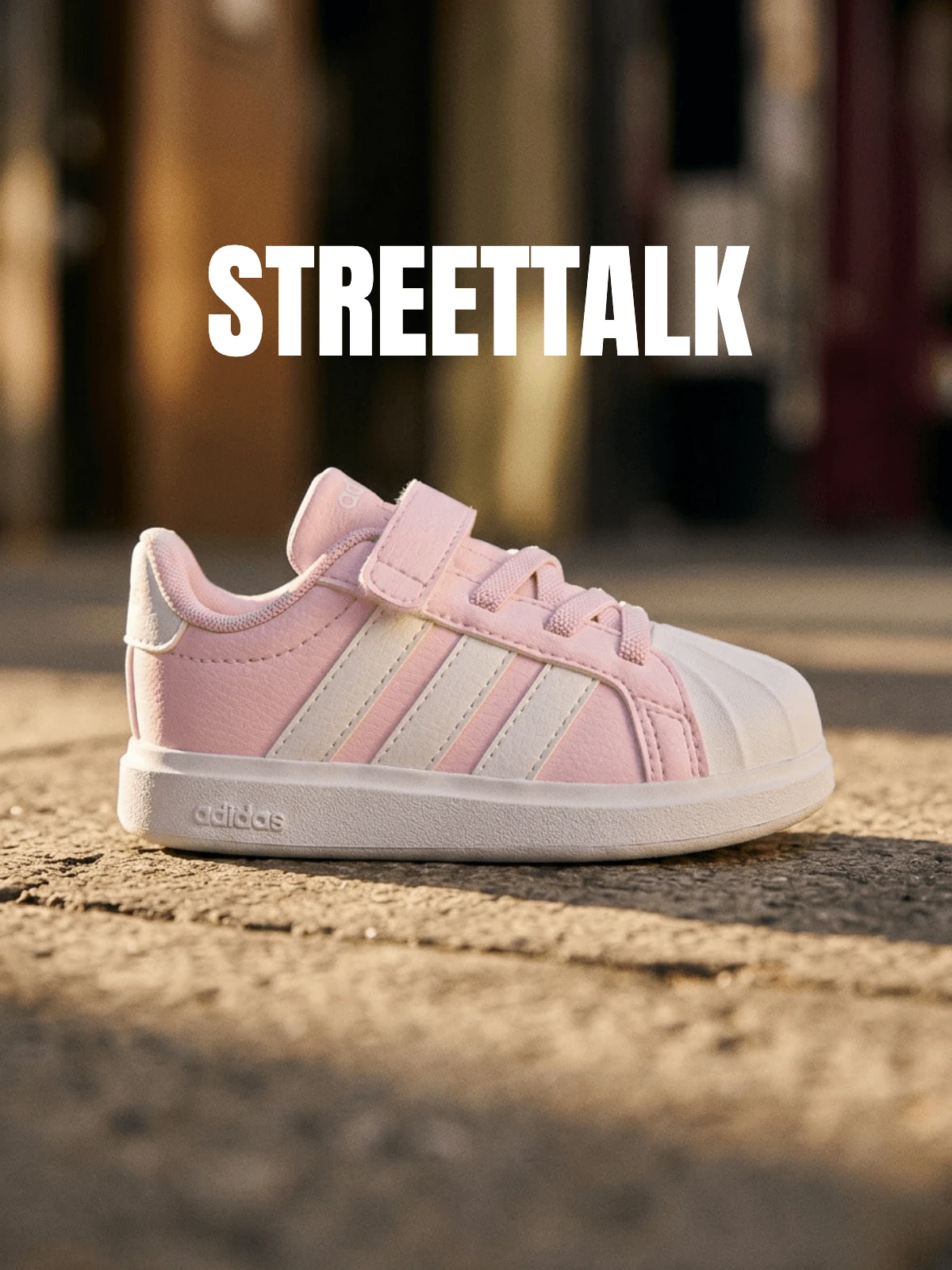 Adidas حذاء رياضي للأطفال من ستريت توك مبطن فاخر حديث للجري بأسلوب الشارع والمكتب باللون الأبيض JQ8591 - وردي - مشاهدة 1
