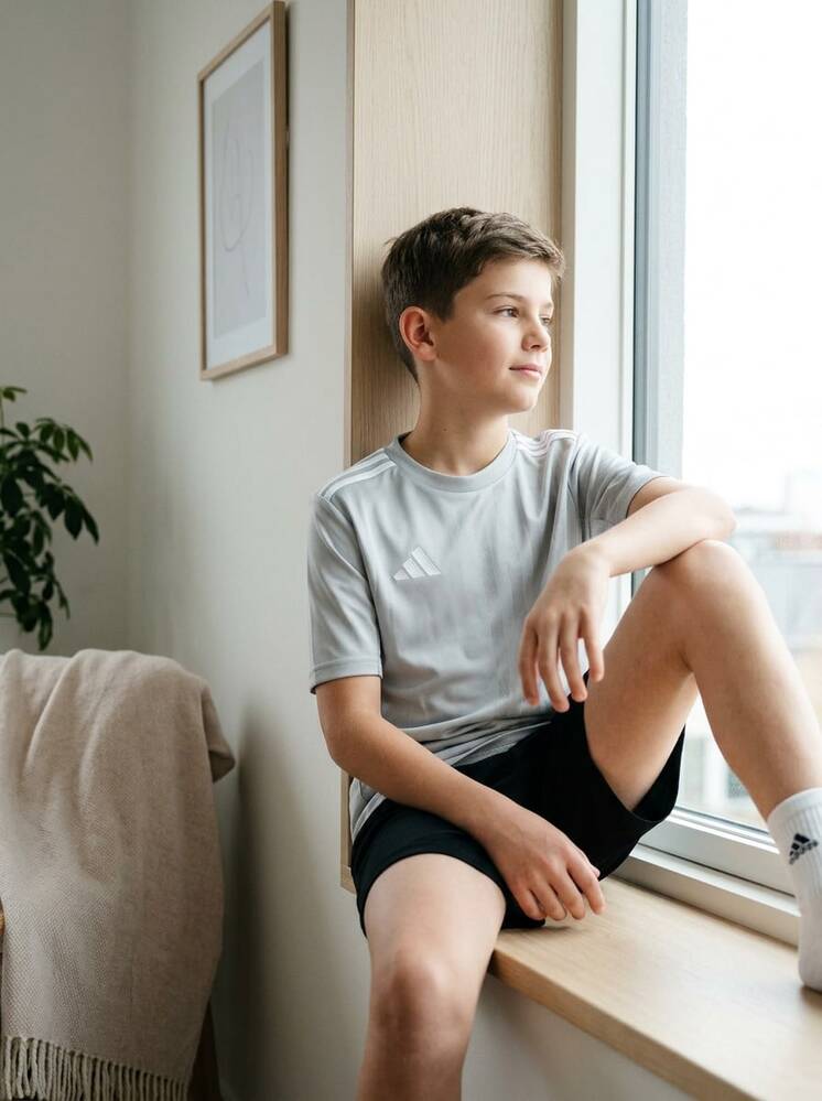 Adidas Tween Boys Shirts Classic Fit Quick-Dry Skin-Friendly Gym Daily Weekend JJ4165 - Light Grey - View 7