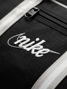 Nike حقيبة ظهر خارجية متعددة الاستخدامات خفيفة الوزن وقوية للمدرسة والتخييم والأنشطة الخارجية DH6863-014 - الأسود - مشاهدة 5