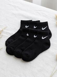 Nike جوارب رياضية للأطفال ماصة للرطوبة مريحة وخفيفة الوزن كاجوال للجري والتدريب SX6912-010 - الأسود - مشاهدة 1