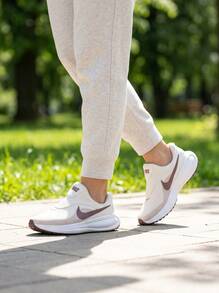 NIKE REVOLUTION 8 EASYON WOMEN'S RO - Beige - View 3
