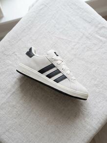 Adidas جراند كورت 00s K لون أبيض/أسود/أبيض - رمادي فاتح - مشاهدة 2