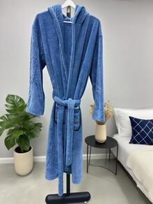 Dark blue applique bathrobe