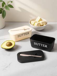 1个PP材质黄油碟，带盖和刀，碟身印有“BUTTER”字样，可保持黄油新鲜，方便日常早餐和烘焙使用。 - 彩色 - 查看 7