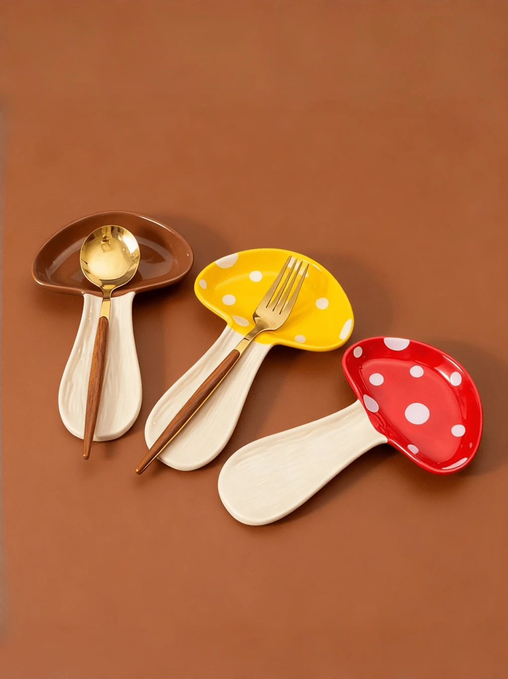 Joivida 1pc Ceramic Mushroom Shape Spoon Rest, Cute Mushroom Decor Spoon Holder Dish, Suitable For Cooking Spoon, Spatula, Kitchen Decor, Ceramic Tableware Stand, Warm Housewarming Gift - Multicolor - View 1