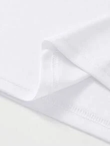 Playera con diseño de Santa Claus, Reno, Muñeco de Nieve y accesorios Navideños, estampado, ideal para esta temporada y uso diario, llamativo, moderno, holgado, cuello redondo, manga corta, ideal para toda la familia - Blanco - Ver 4