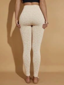 Leggins deportivos de yoga sin costuras para mujer - Estampado de leopardo elegante, diseño de cintura alta que realza el glúteo + tejido elástico de spandex, ¡super cómodos para yoga y ejercicio físico - Amarillo - Ver 3