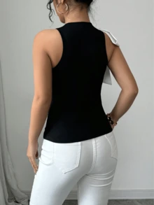 Camiseta sin mangas de mujer con contraste de color y lazo - Blanco - Ver 2