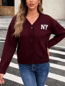 Cardigan de punto con letras - Temporada otoño-invierno | Cuello en V con cierre de botones, cálido y suave como nube | Prenda casual americana, fácil de combinar para trabajo y ocaciones cotidianas - Burdeos - Ver 3