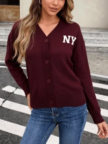 Cardigan de punto con letras - Temporada otoño-invierno | Cuello en V con cierre de botones, cálido y suave como nube | Prenda casual americana, fácil de combinar para trabajo y ocaciones cotidianas - Burdeos - Ver 4