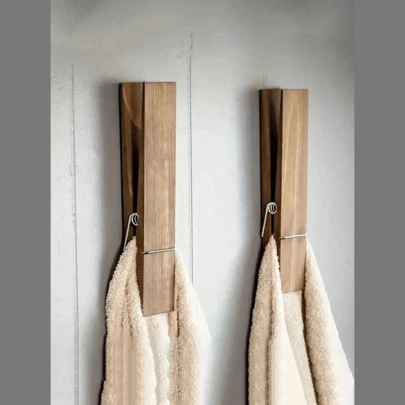 1 pieza Pinza de ropa gigante Soporte para toallas de baño, Juego de pinza de madera extra grande para toallas, Para baño, Decoración de granja montada en la pared, Decoración multiusos para el hogar y lavandería, Toallero o gancho, Accesorios de baño Decoración de pared