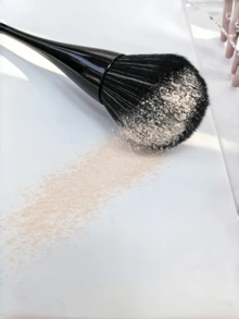 1pc Black Makeup Brush Blush Powder Contour Foundation Professional Face Cosmetics Tool - Maroon - View 1