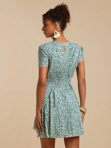 Vestido Corto Estampado de Manga Corta - Verde - Ver 2