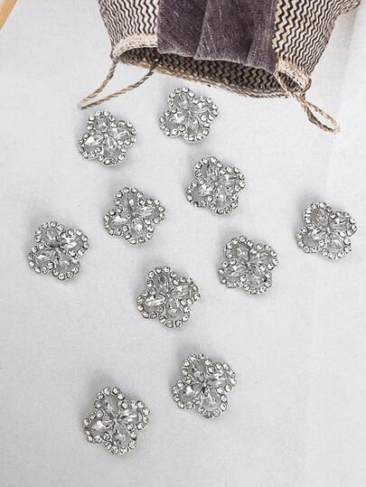 水钻四叶草美甲装饰，8件套复古金属美甲饰品，美甲配件，DIY美甲用品，适用于美甲沙龙，美甲宝石，美甲