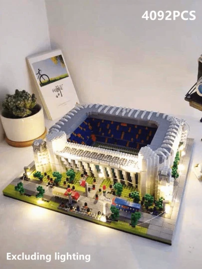 World-Famous Stadiums: 4092 Pcs/ 3996 Pcs Paris Saint-Germain Stadium / 4000 Pcs Camp Nou Stadium / 3388 Pcs Old Trafford Stadium / 3715 Pcs Signal Iduna Park Stadium / 3969 Pcs San Siro Stadium In Milan. Diy 3d Assembly Block Model C Rone Stadium Model Art Decoration Fan Building Block Desktop Ornament Birthday Gift New Year'S Gift.