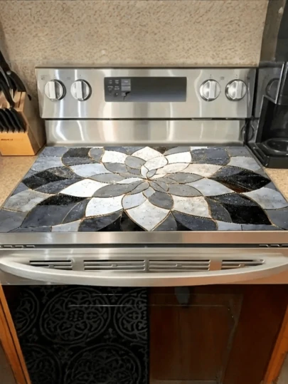 1 Elegant Marble Patterned Stove Mat, Drain Mat - Suitable For Stoves And Countertops, High-End Kitchen Accessories, Black And White Design, Fashionable Home Decoration, Heat-Resistant Material, Durable Kitchen Essential