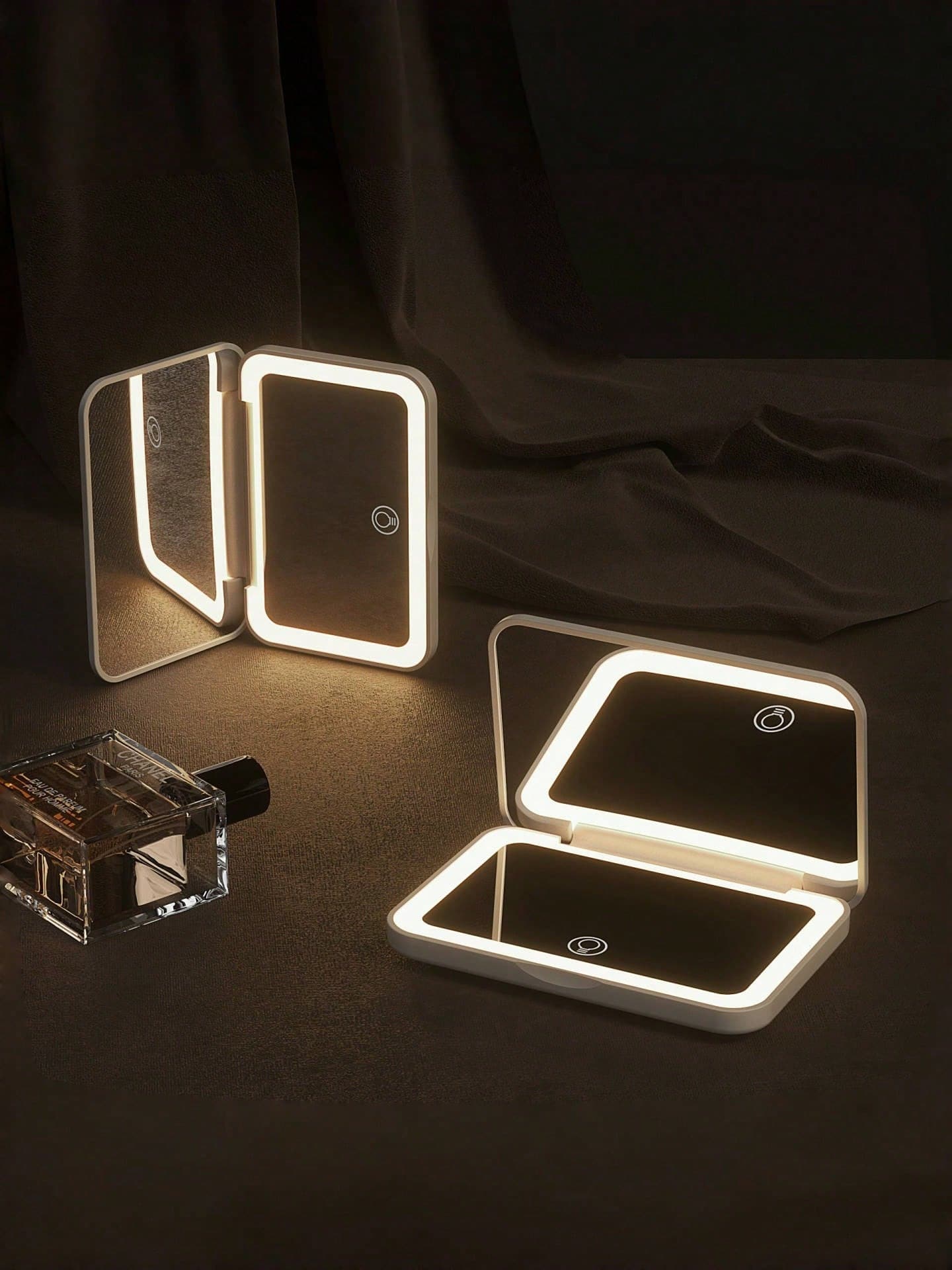 Teckwe LED Lighted Makeup Mirror With Touch Screen, 3 Lighting Modes, Portable Stand, Foldable For Storage, Travel Vanity Mirror With Lights, Rechargeable Battery, Adjustable 3-Color Lighting, Travel Makeup Accessory, Birthday Gift For Mom And Friends,Equipped With 400mAh Rechargeable Battery