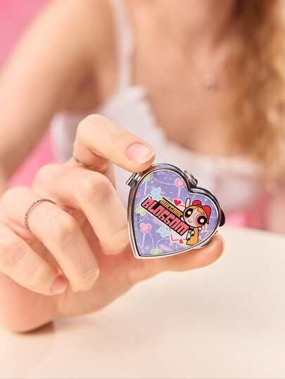 FanGlow THE POWERPUFF GIRLS X SHEIN Móc khóa gương trang điểm gấp gọn hình trái tim Powerpuff Girls, gương trang điểm bỏ túi di động in hình hoạt hình bằng thép không gỉ, quà tặng móc khóa dễ thương phong cách Y2K Kawaii dành cho phụ nữ và bé gái